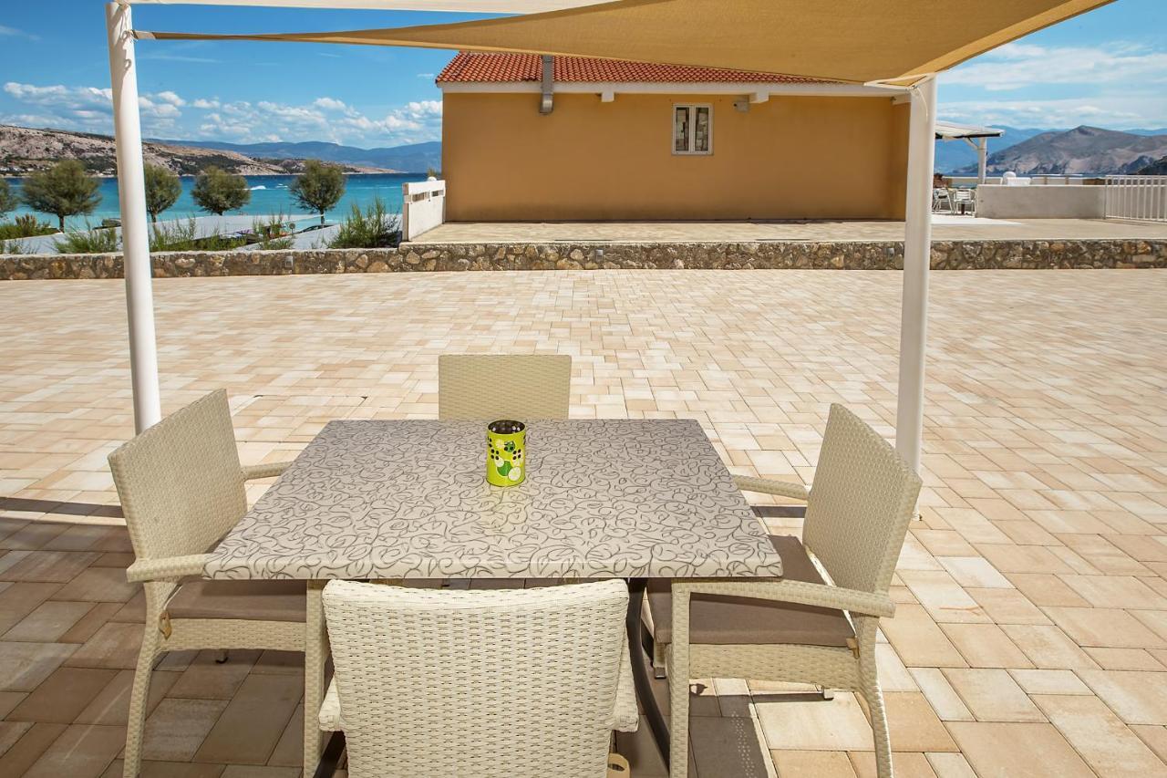 Apartments Capic Niko Baška Exterior foto